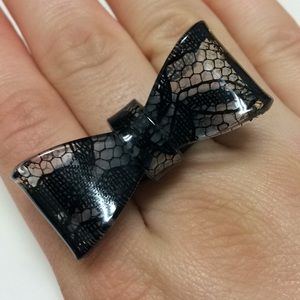 Black Lace Bow Fashion Ring
